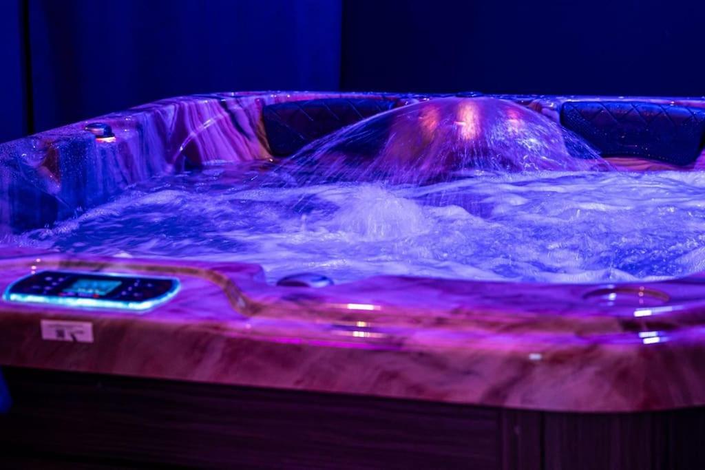 Love Room Spa Privatif Villefranche-sur-Saône Exterior photo